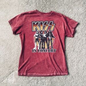 KISS Tee